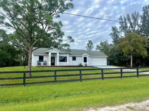 15741 68th Ct N, Loxahatchee, FL 33470