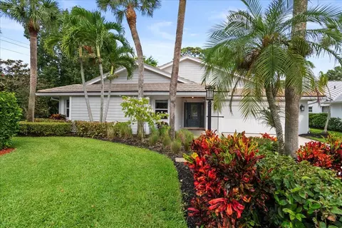 5863 Stonewood Ct, Jupiter, FL 33458