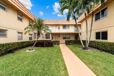 207 Saxony E #207, Delray Beach, FL 33446
