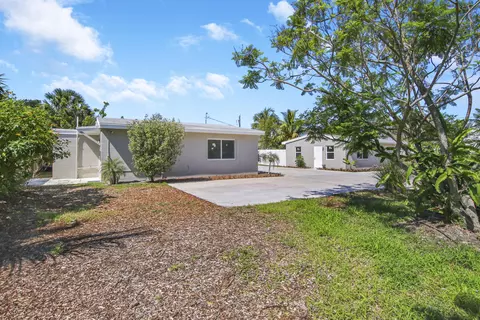 2730 Hinda Road Apt 123 4 Rd #1,2,3 & 4, West Palm Beach, FL 33403