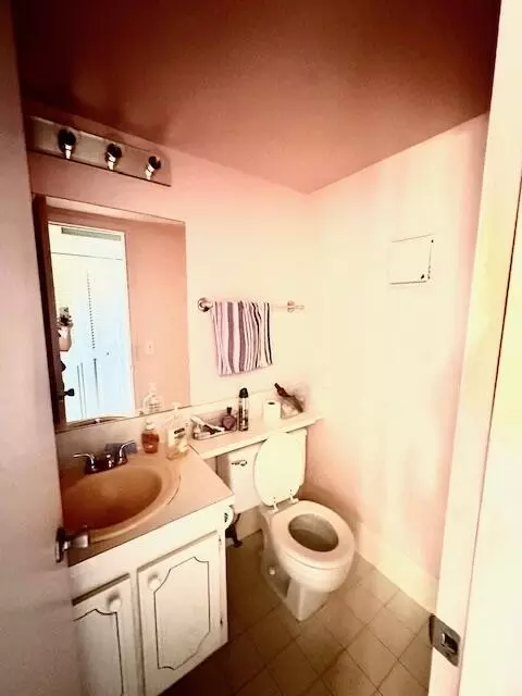 208 Preston E, Boca Raton, FL 33434 photo 6
