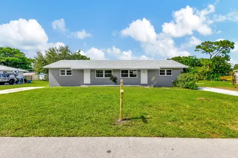 9355 Silverthorne Dr, Lake Park, FL 33403