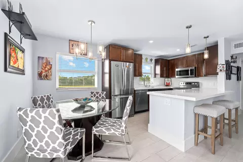 265 Saxony #F, Delray Beach, FL 33446