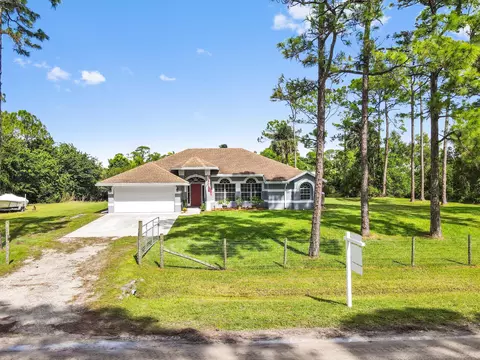 17563 68th St N, Loxahatchee, FL 33470