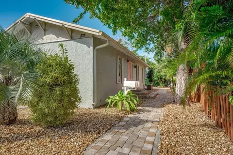 107 S K St, FL 33460