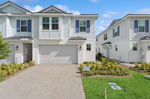 125 SE Birch Ter #55, Stuart, FL 34997