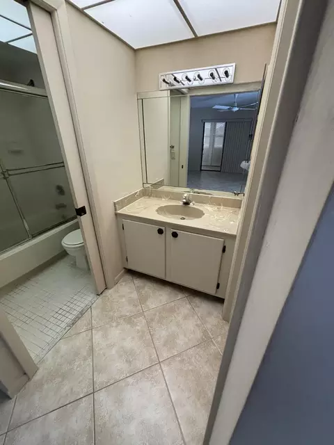 26 Capri A, Delray Beach, FL 33484 photo 9