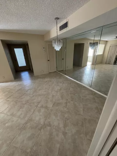 26 Capri A, Delray Beach, FL 33484 photo 4