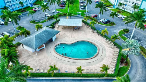 1082 Exeter E, Boca Raton, FL 33434 photo 37