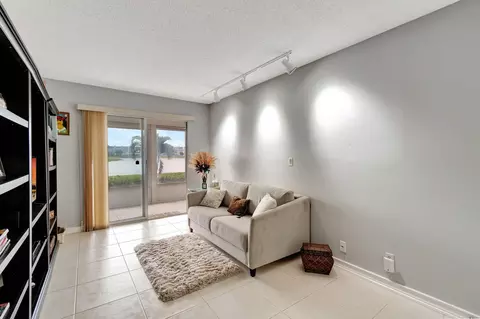 1082 Exeter E, Boca Raton, FL 33434 photo 19