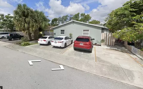 1609 N J St, FL 33460