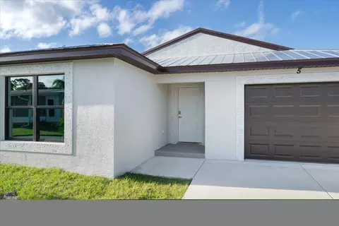 5 Joya, Fort Pierce, FL 34951
