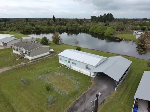1452 Jerdik Dr NW, Moore Haven, FL 33471 photo 2