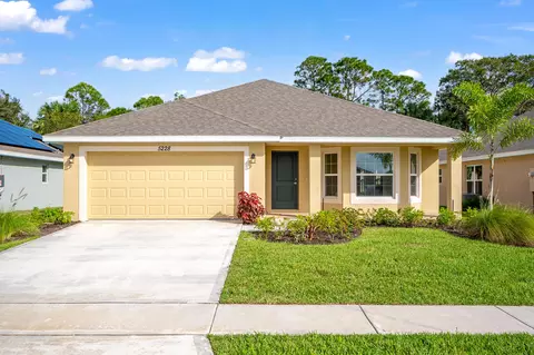 5215 San Benedetto Pl, Fort Pierce, FL 34951