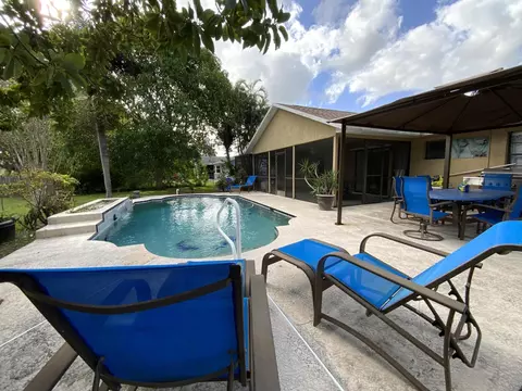 226 SW Starflower Ave, Port Saint Lucie, FL 34984