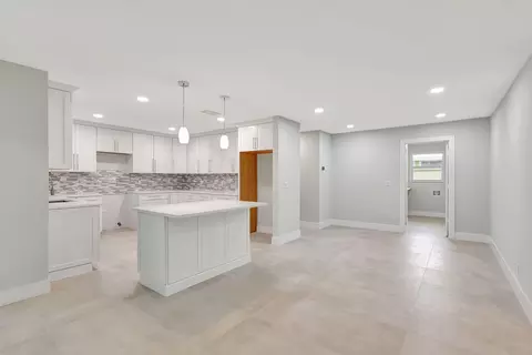 3111 SE Fairway West E, Stuart, FL 34997 photo 10