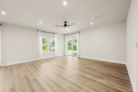 192 SW Pomeroy St, Stuart, FL 34997 photo 15