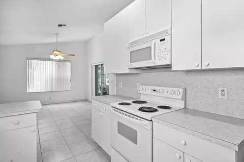 10403 Utopia Cir E, Boynton Beach, FL 33437 photo 6