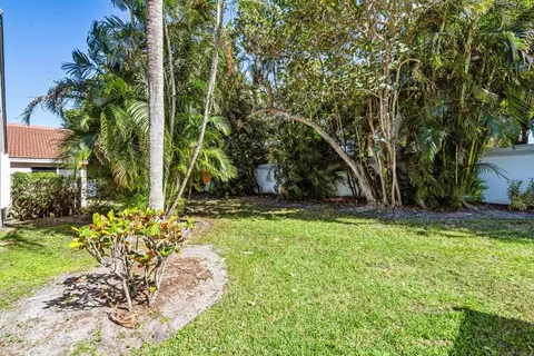 10403 Utopia Cir E, Boynton Beach, FL 33437 photo 17