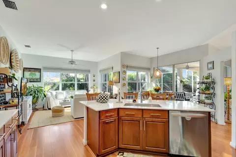 545 Robin Ln N, Jupiter, FL 33458 photo 18