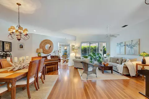 545 Robin Ln N, Jupiter, FL 33458 photo 10