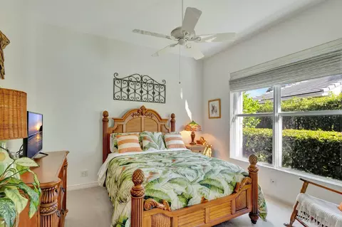 545 Robin Ln N, Jupiter, FL 33458 photo 27