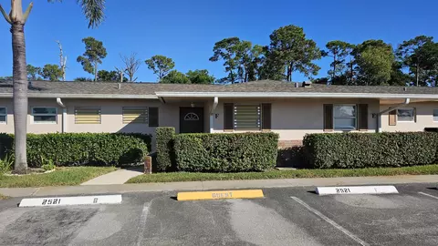 2521 Dudley Dr W #F, West Palm Beach, FL 33415