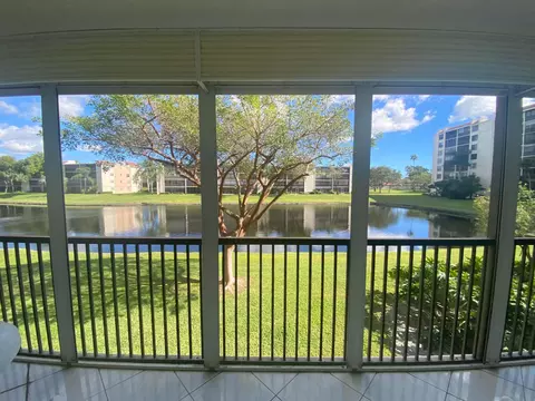 14360 Strathmore Ln #206, Delray Beach, FL 33446