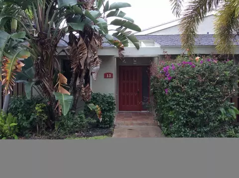 13 Meadows Dr #13, Boynton Beach, FL 33436