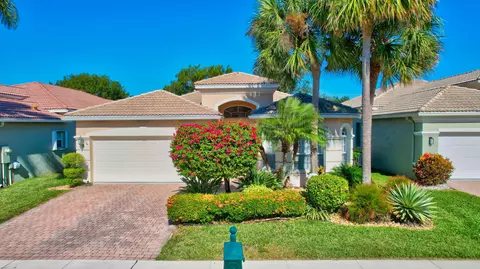 6529 Pisano Dr, Lake Worth, FL 33467