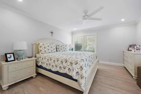 217 NEdgewater Dr, Stuart, FL 34996 photo 17
