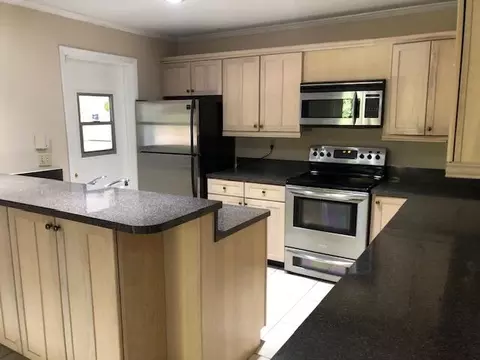 7516 Sierra Dr E, Boca Raton, FL 33433 photo 5