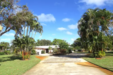 5897 Urdea Rd, Jupiter, FL 33458 photo 2