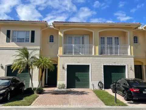 125 Bella Vita Dr #125, Royal Palm Beach, FL 33411