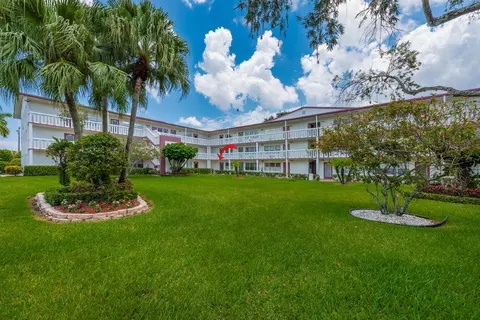 551 Fanshaw N #551, Boca Raton, FL 33434