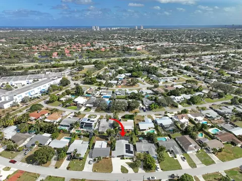 538 Riverside Dr, Palm Beach Gardens, FL 33410