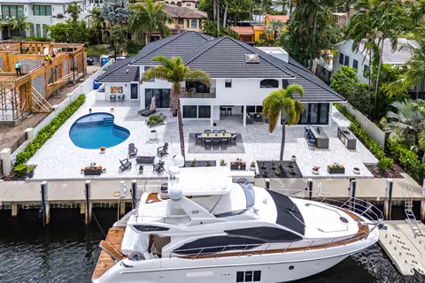 425 Coral Way, Fort Lauderdale, FL 33301