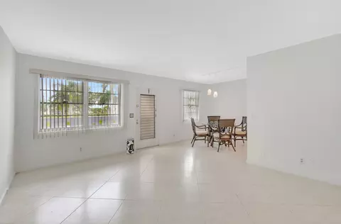 2004 Exeter A, Boca Raton, FL 33434 photo 4