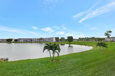2004 Exeter A, Boca Raton, FL 33434 photo 25