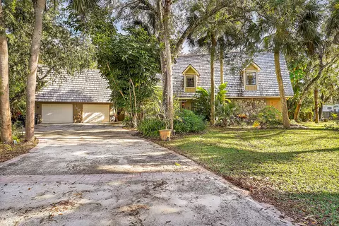 3604 Wilderness Dr E, Fort Pierce, FL 34982