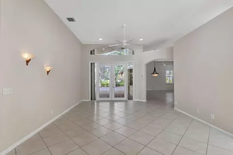 7092 Falls Rd E, Boynton Beach, FL 33437 photo 6