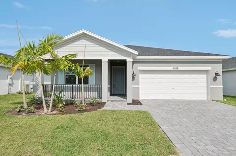 9038 Dahlia Cir, Port Saint Lucie, FL 34986