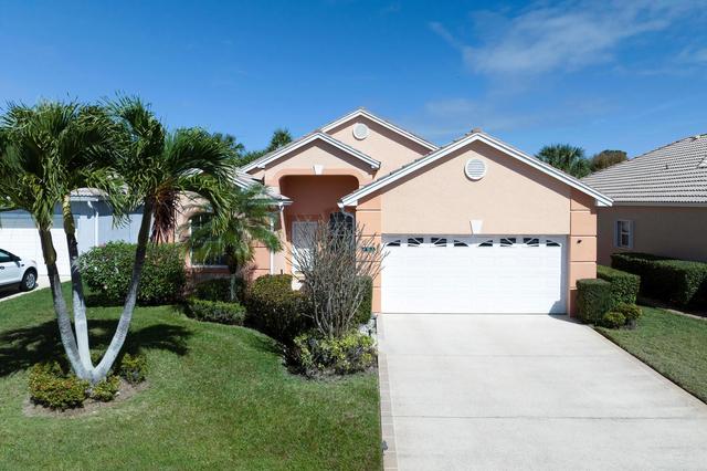 895 NW Sarria Ct, Port Saint Lucie, FL 34986