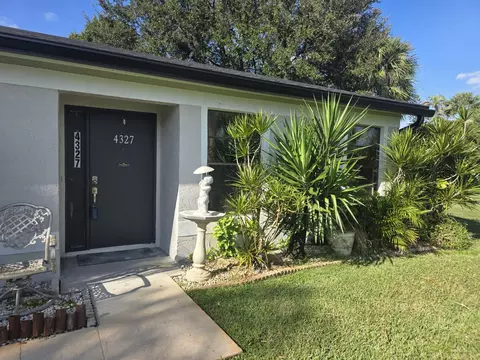 4327 Willow Brook Cir, West Palm Beach, FL 33417