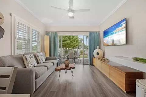 5092 Sunset Village Dr, Duck Key, FL 33050