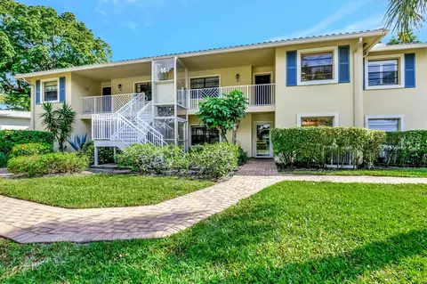 14 Westgate Ln #C, Boynton Beach, FL 33436