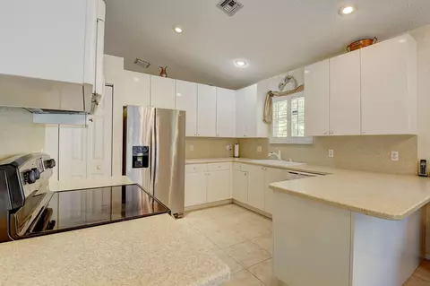 10363 Utopia Cir E, Boynton Beach, FL 33437 photo 22