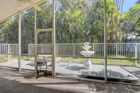 10363 Utopia Cir E, Boynton Beach, FL 33437 photo 39