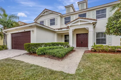 207 Palm Beach Plantation Blvd, West Palm Beach, FL 33411