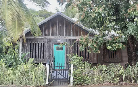 102 S M St, FL 33460